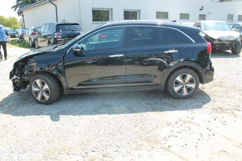 Kia Niro - 8