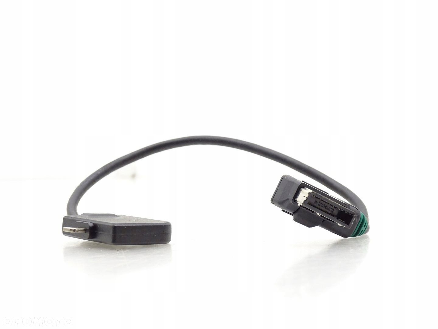 KABEL PRZEWÓD ADAPTER IPOD IPHONE VW GOLF VII 7 MK7 5N0035554H - 1
