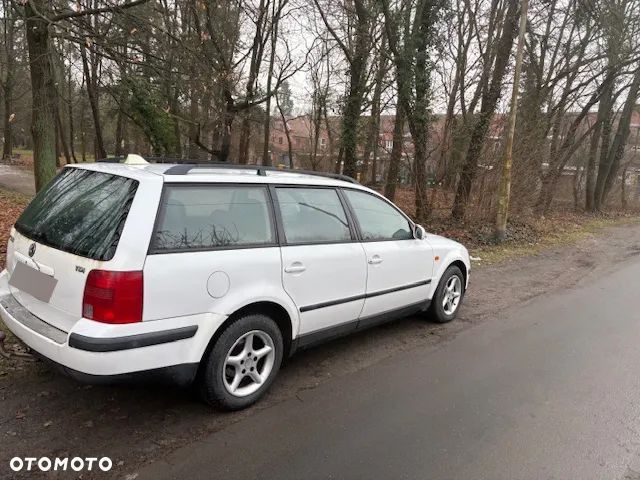 Volkswagen Passat 1.9 TDI - 4