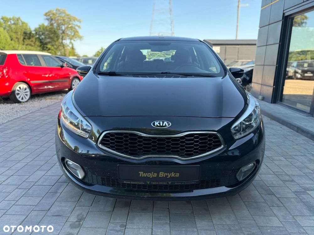 Kia Ceed 1.6 CRDi ISG Vision - 2