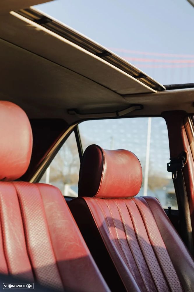 Mercedes-Benz W201 (1982-1993) 190 D 2.5 - 18