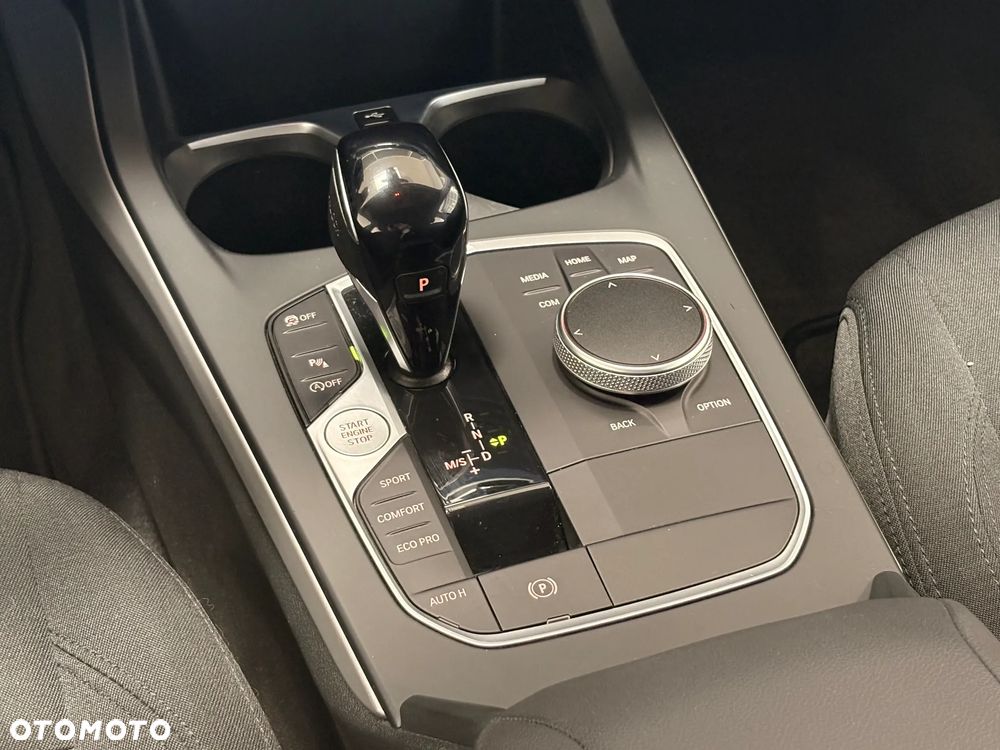 BMW Seria 1 118i Advantage - 16