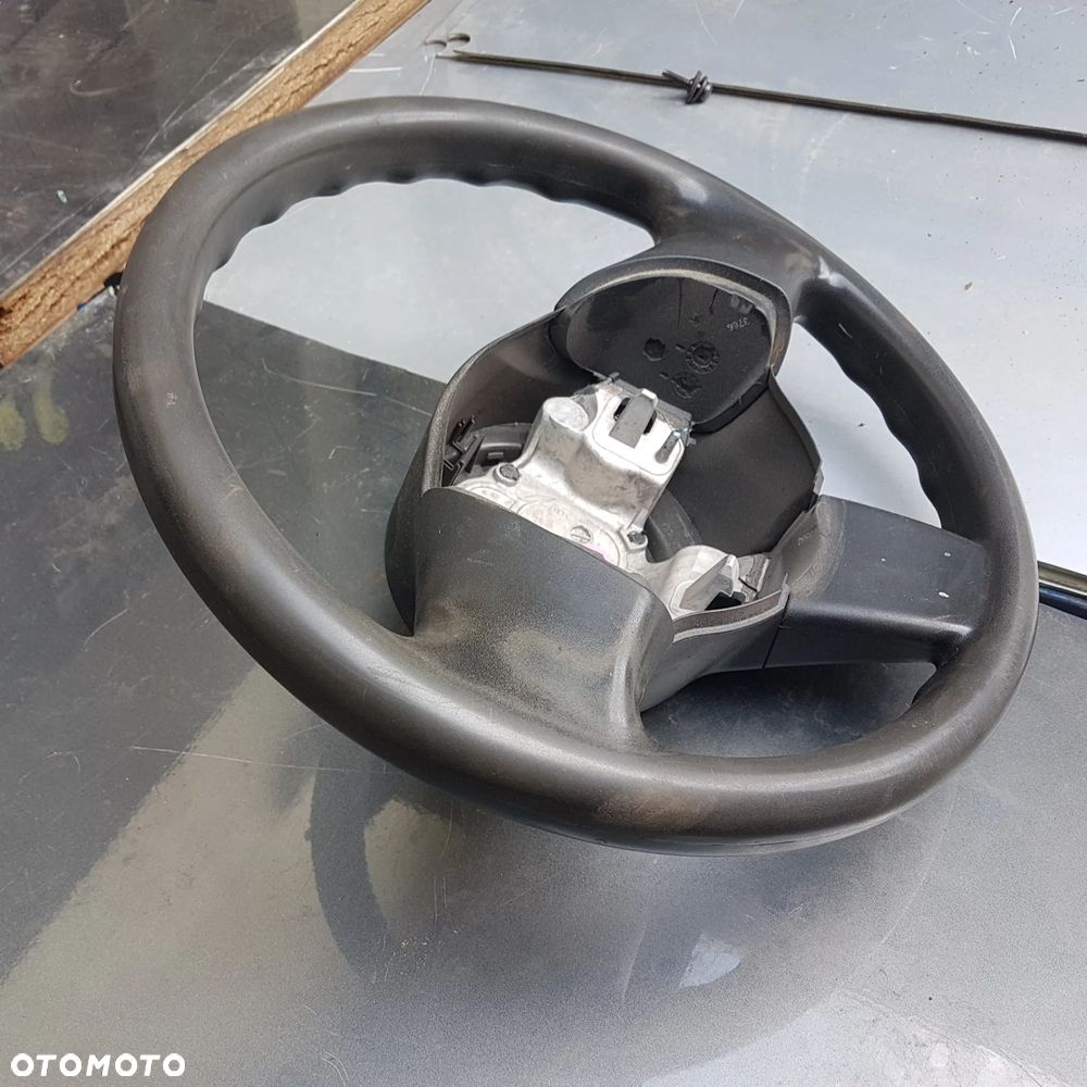 nakładka dekor z deska rozdzielcza czerwona fiat 500 przed lift DESKA ROZDZIELCZA KONSOLA KOKPIT EU FIAT 500 08-15 - 19