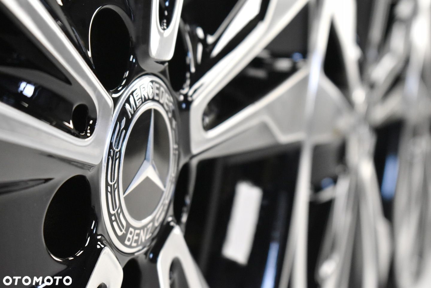 FELGI MERCEDES C E KLASA 7,5x18 ET44 8,5x18 ET56 - 3