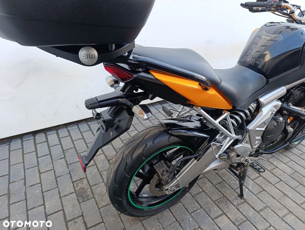 Kawasaki Versys 650 - 21