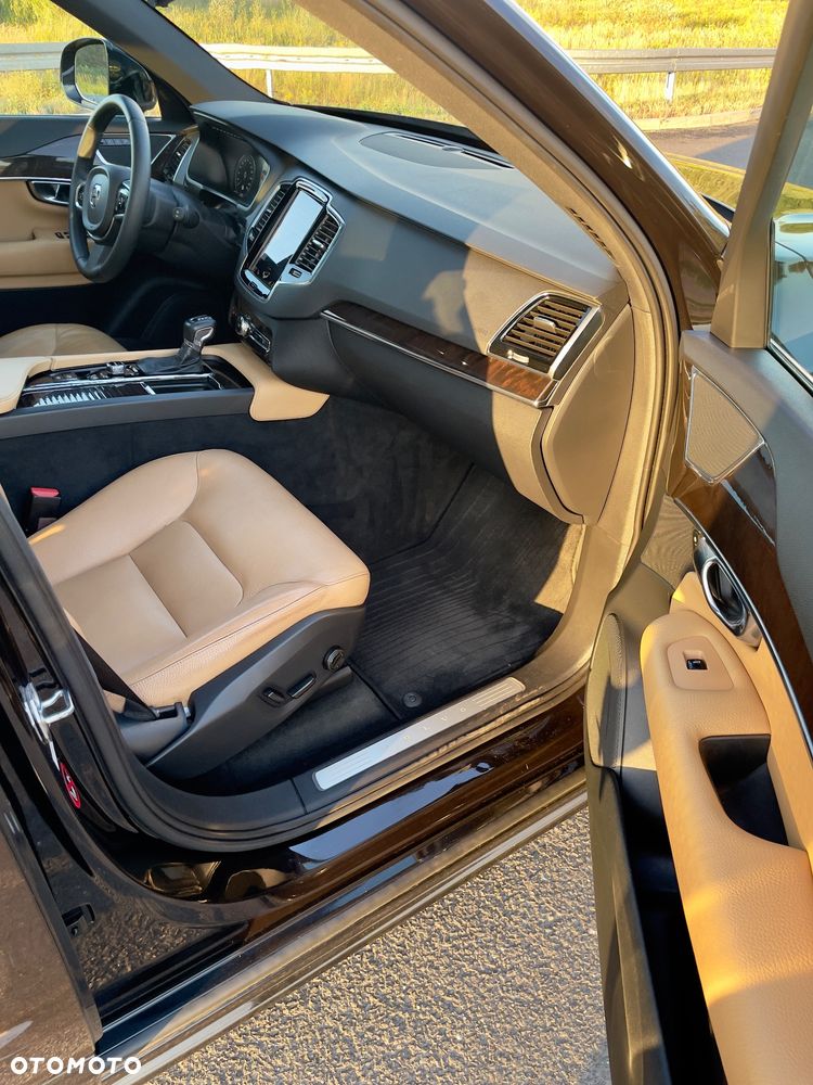 Volvo XC 90 T6 AWD Momentum 7os - 15