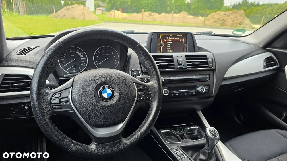 BMW Seria 1 116i Sport Line - 27