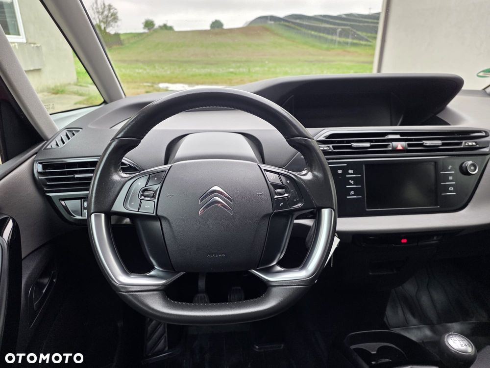 Citroën C4 Picasso 1.2 PureTech Attraction - 16