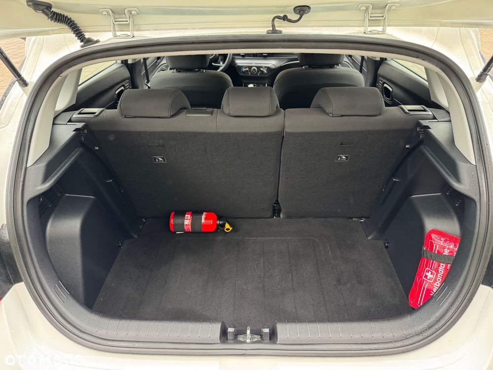 Hyundai i20 - 21