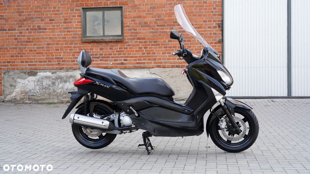 Yamaha X-max - 4