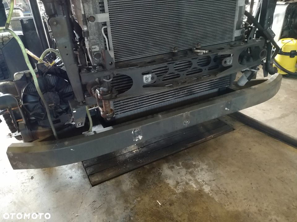 Strefa zgniotu wzmocnienie belka przód Actros MP4 - 1
