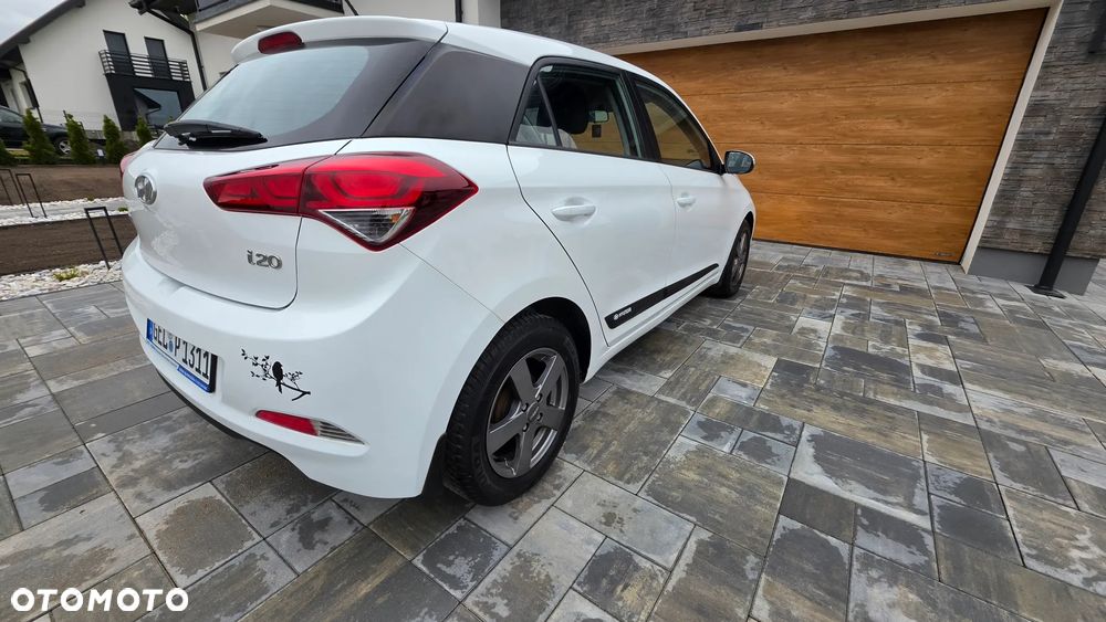 Hyundai i20 1.2 Intro Edition - 20