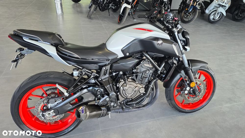 Yamaha MT - 25