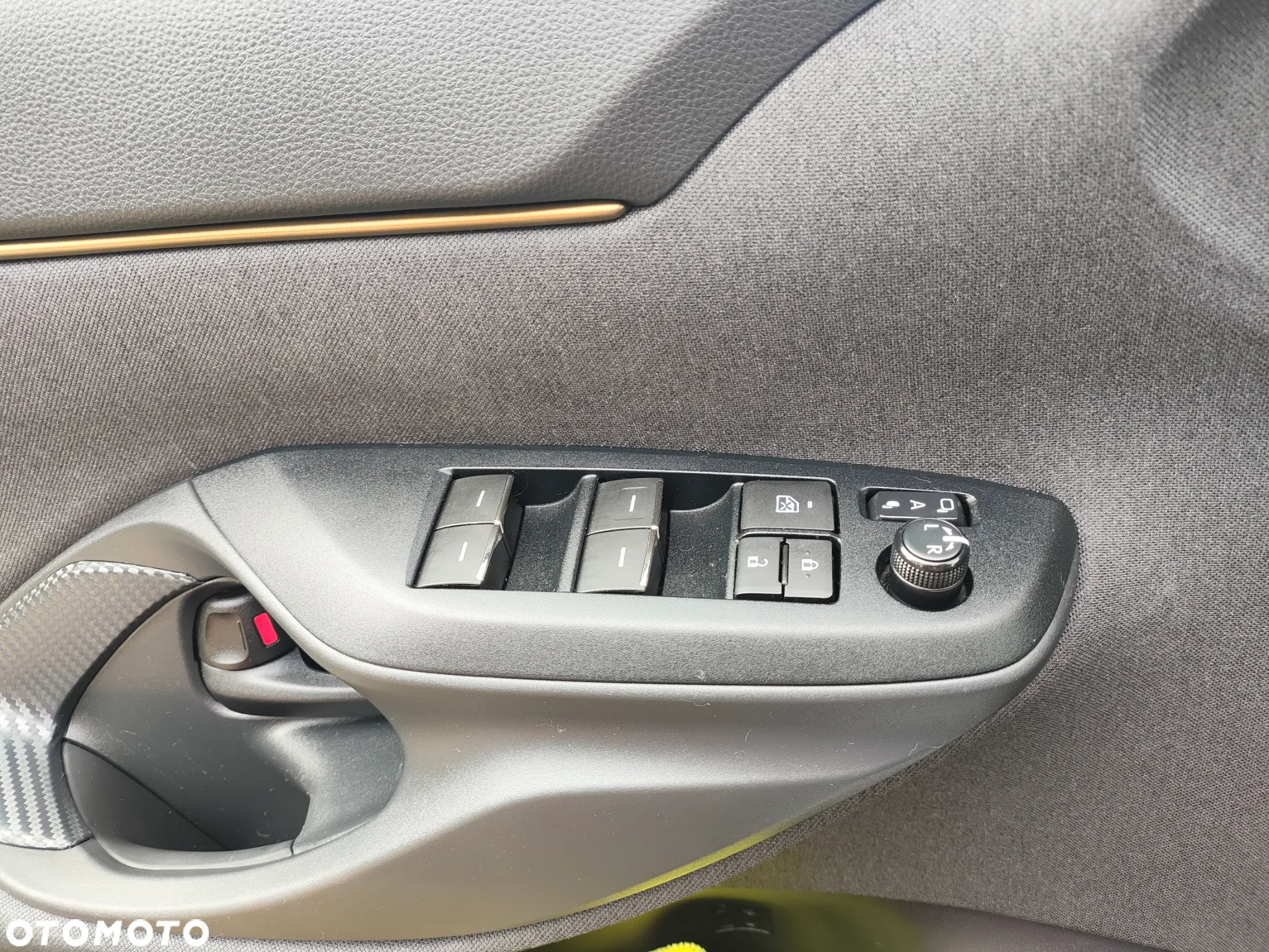 Toyota Yaris Cross Hybrid 1.5 Adventure - 13