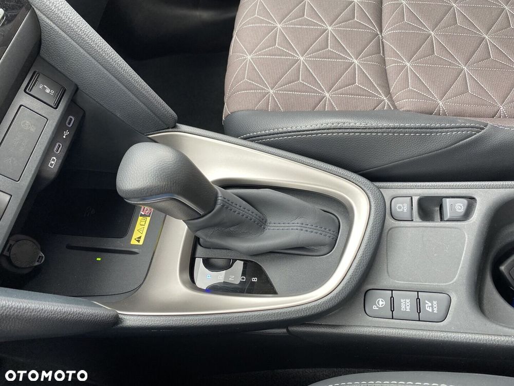 Toyota Yaris Cross Hybrid 1.5 Executive - 25