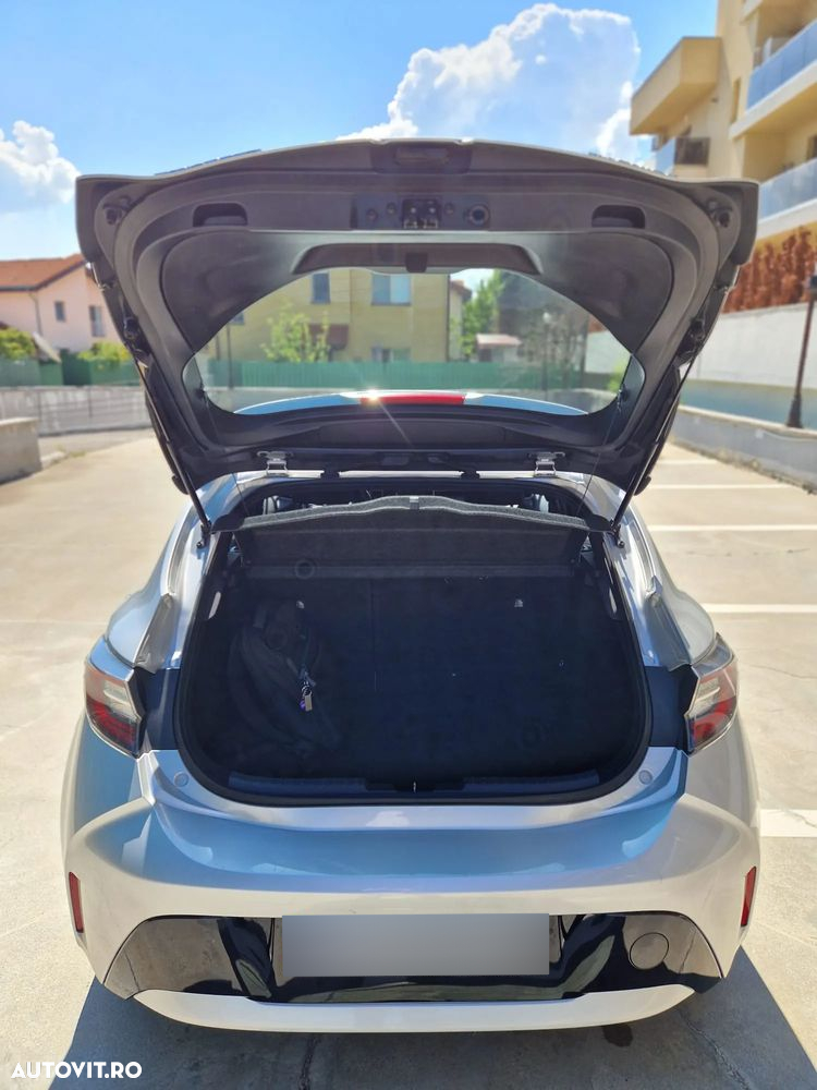 Toyota Corolla 1.8 HSD Business - 15