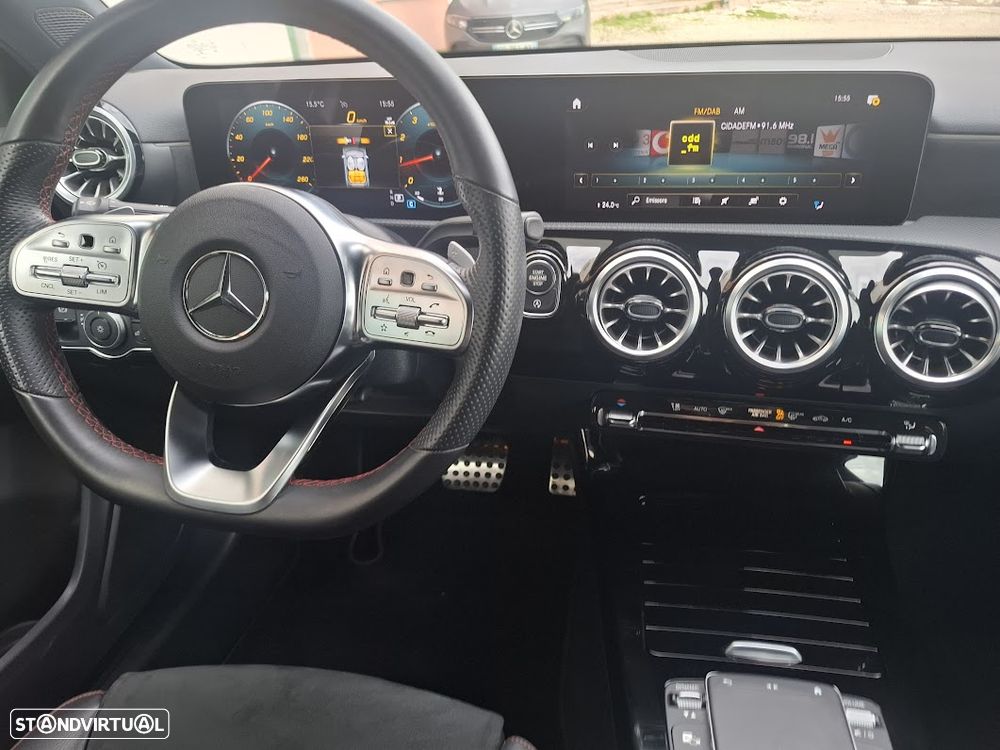 Mercedes-Benz A 200 7G-DCT AMG Line - 11