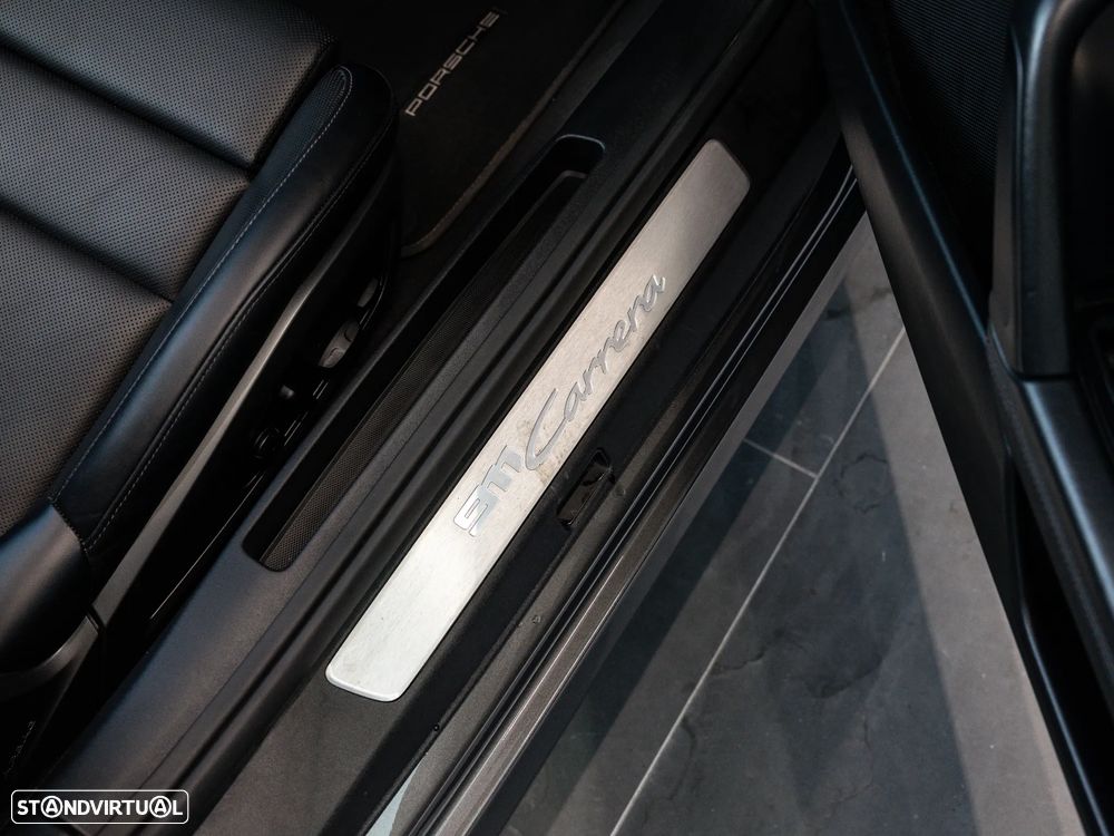 Porsche 911 (992) Carrera T PDK - 48