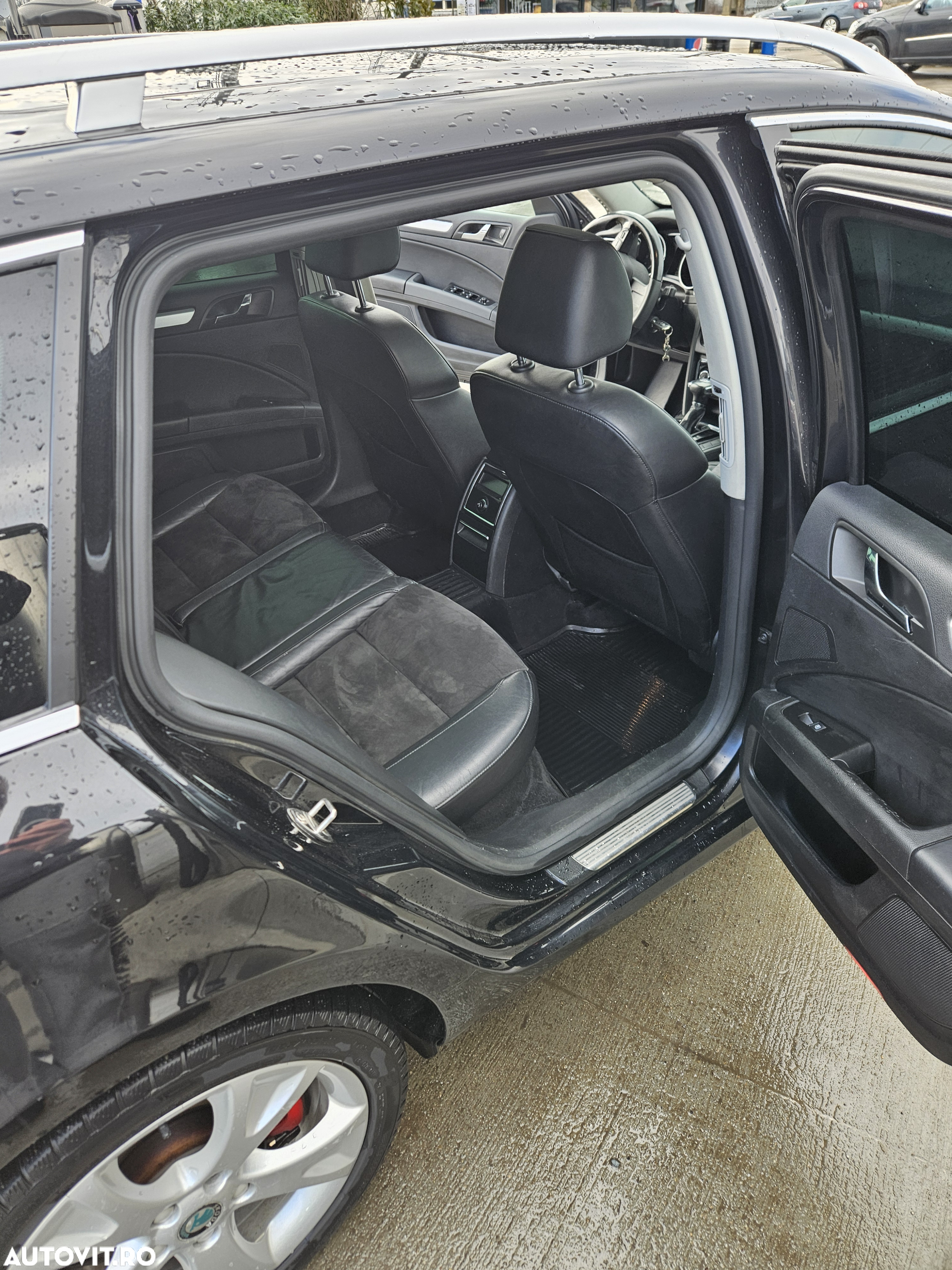 Skoda Superb Combi 2.0 TDI DSG Comfort - 7