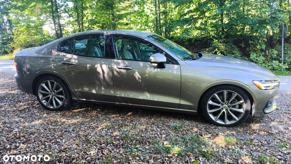 Volvo S60 T5 Momentum Pro - 10