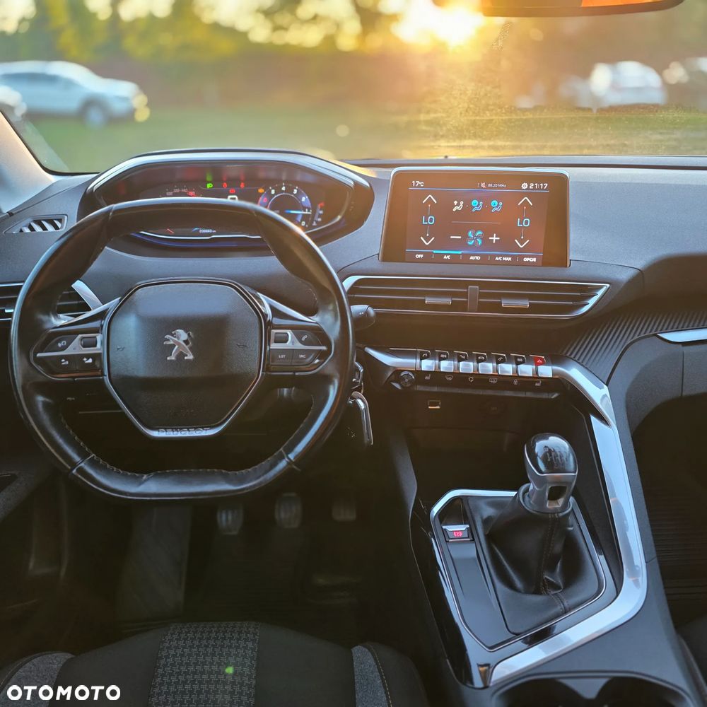 Peugeot 3008 PureTech 130 Stop & Start Active - 15