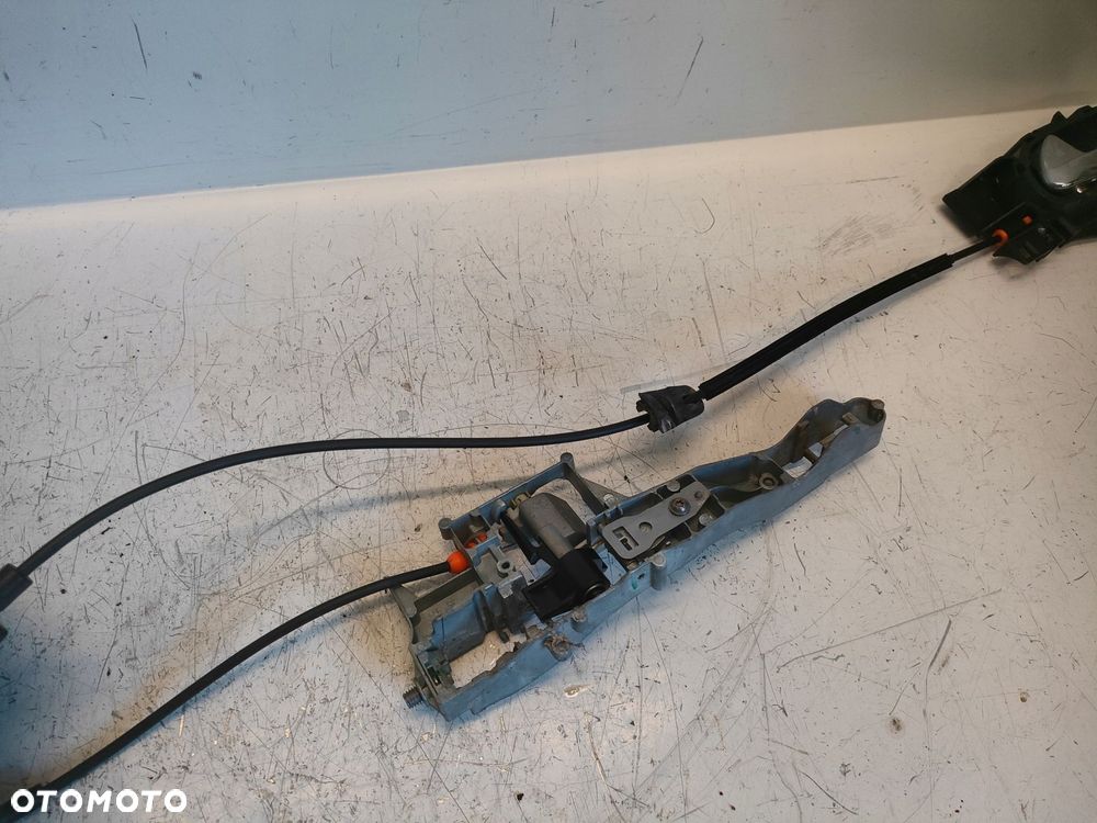 CITROEN C4 GRAND PICASSO I ZAMEK DRZWI LEWY TYŁ 6-PIN - 4
