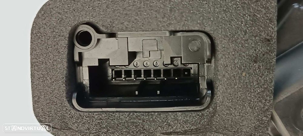 FECHADURA PORTA TRASEIRA ESQUERDA VOLKSWAGEN GOLF VIII LIM. (CD1) GOLF - 4