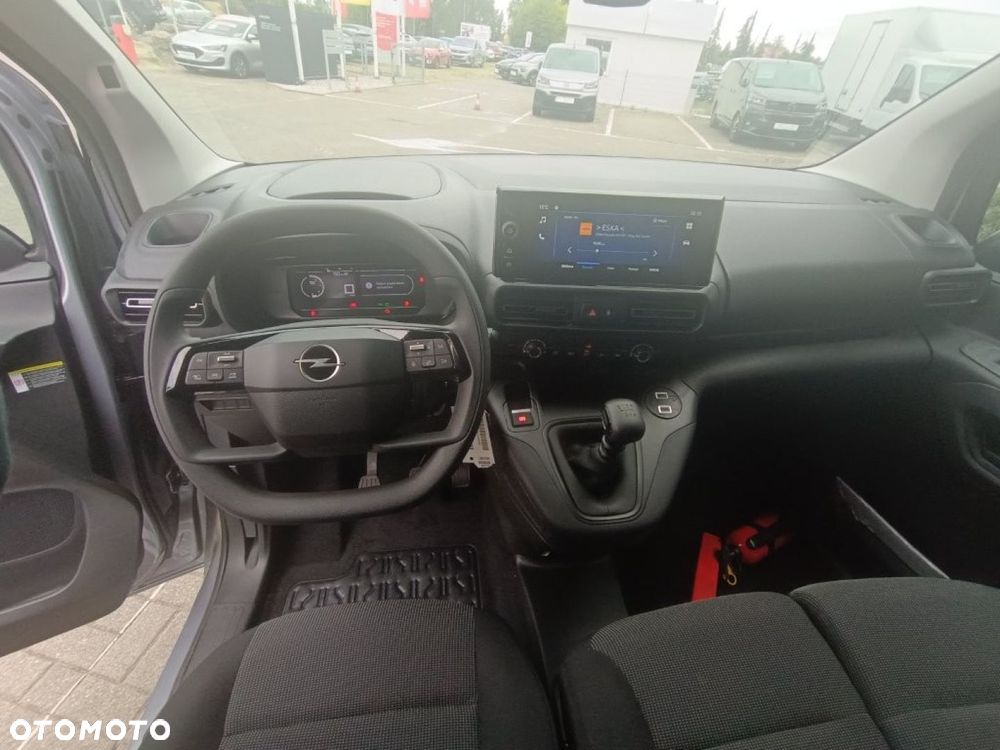 Opel COMBO - 16