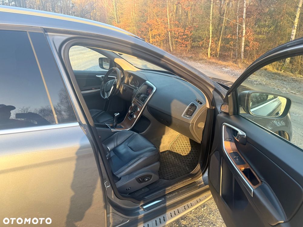 Volvo XC 60 D4 Drive-E Summum - 9