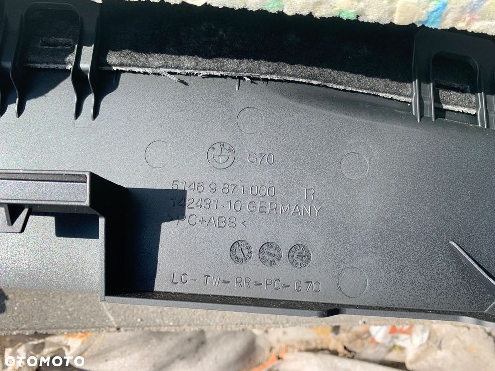 PÓŁKA TYLNA ROLETA ELEKTRYCZNA PODSZYBIE BMW 7 G70 ALCANTARA 5A20E41 - 4