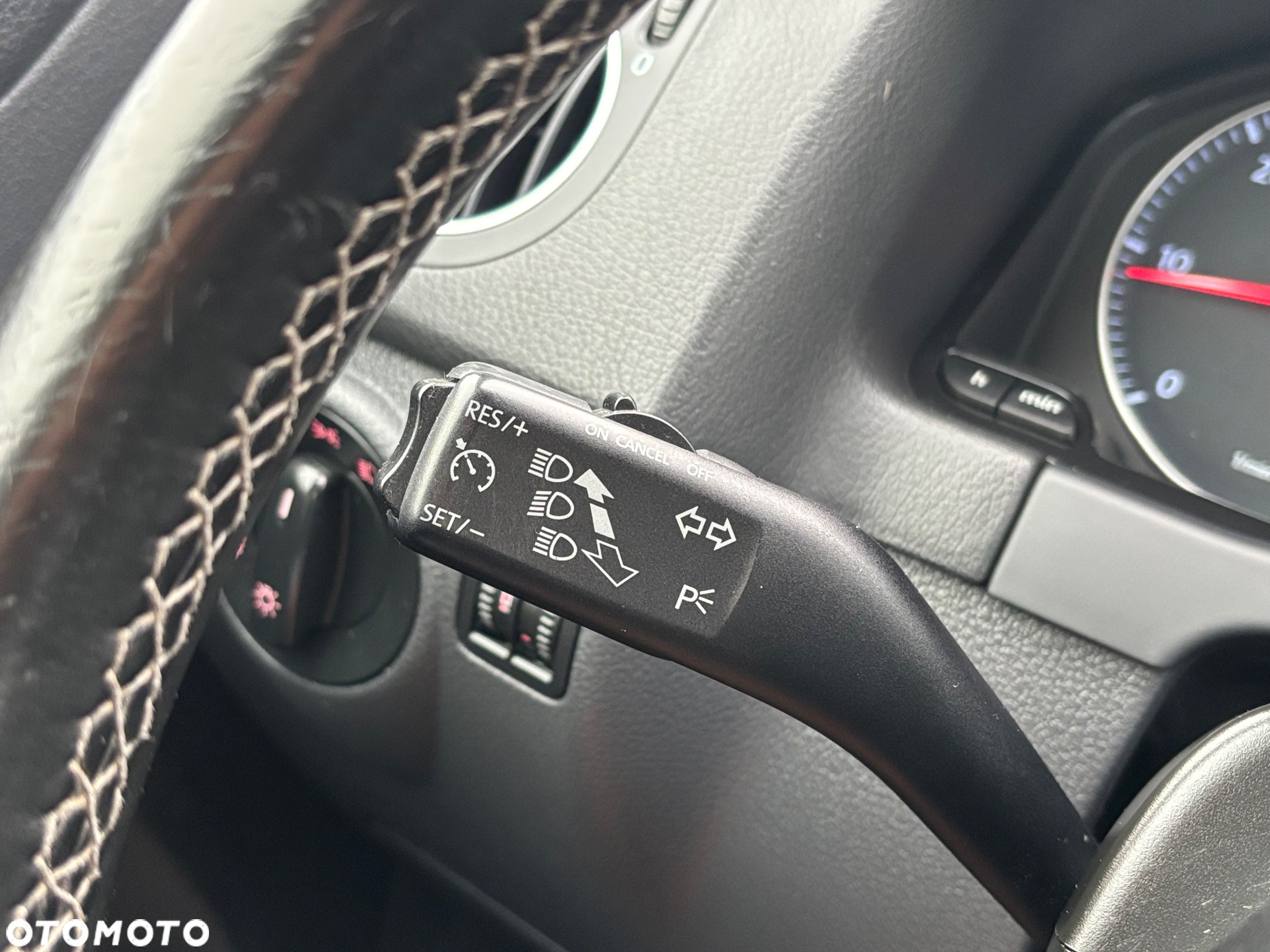 Volkswagen Golf Plus - 15