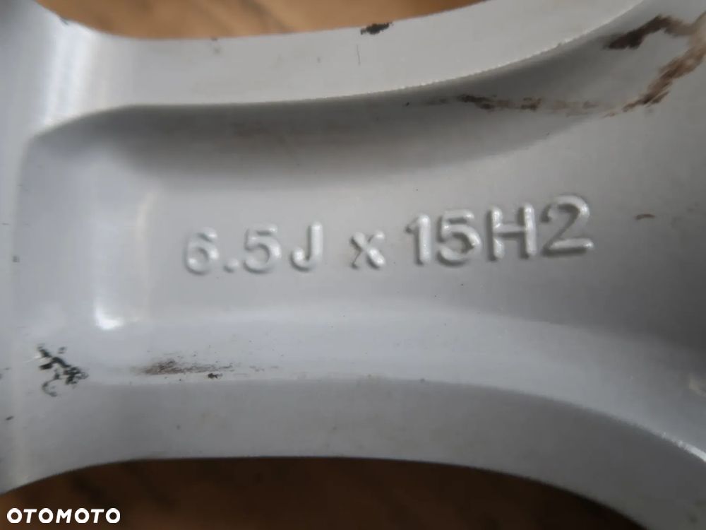 Z9 Felga VW GOLF 5 1K0601025AQ 6,5x15et50 - 6