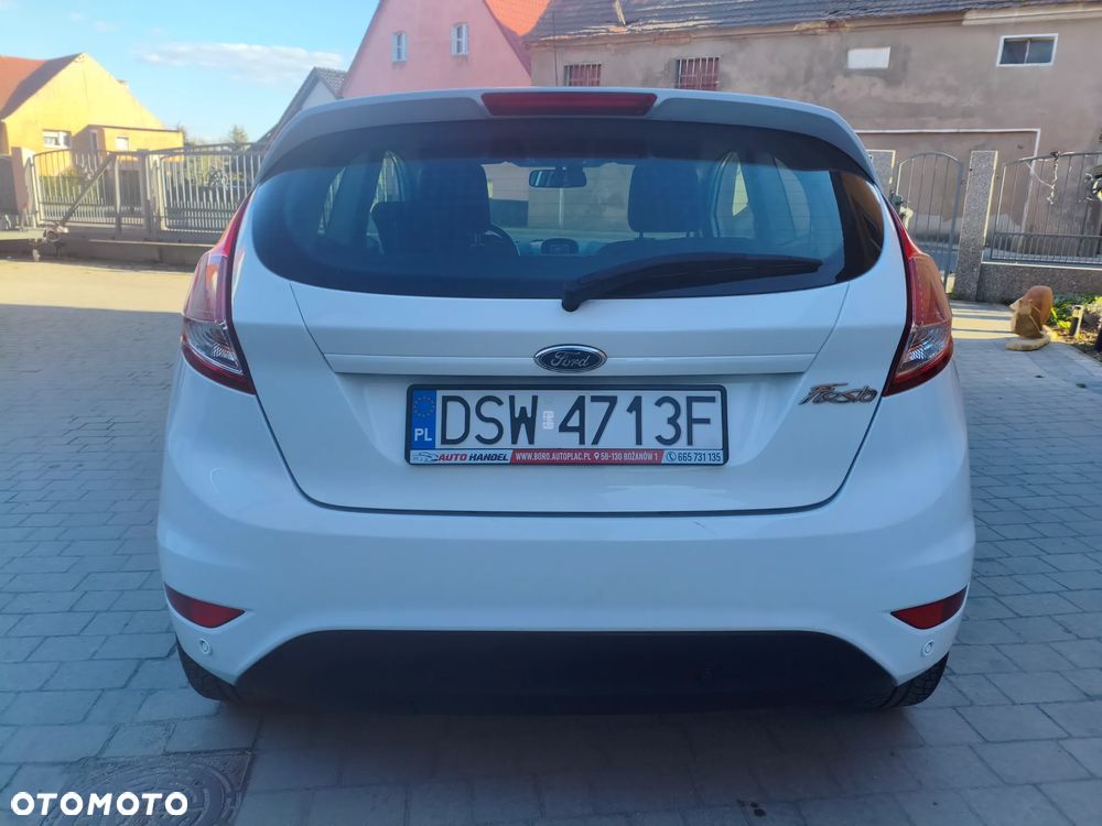Ford Fiesta 1.0 Celebration - 6