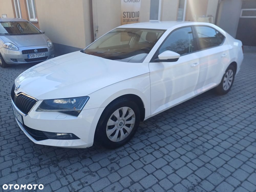 Skoda Superb 2.0 TDI Active - 2