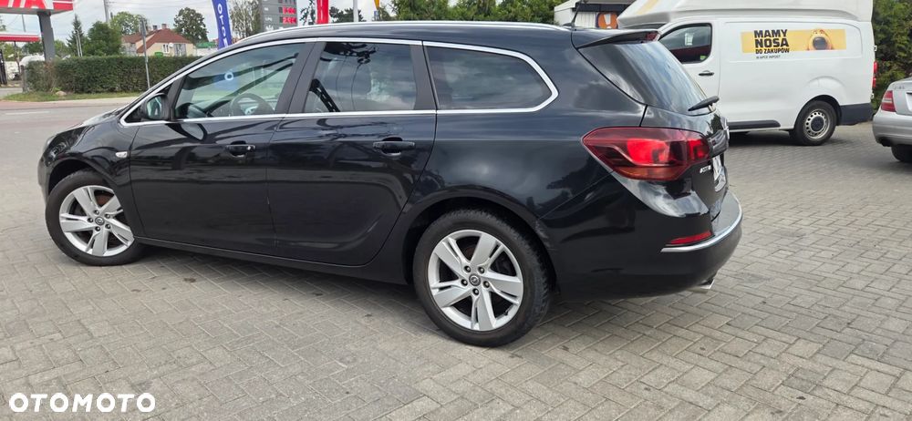 Opel Astra - 10