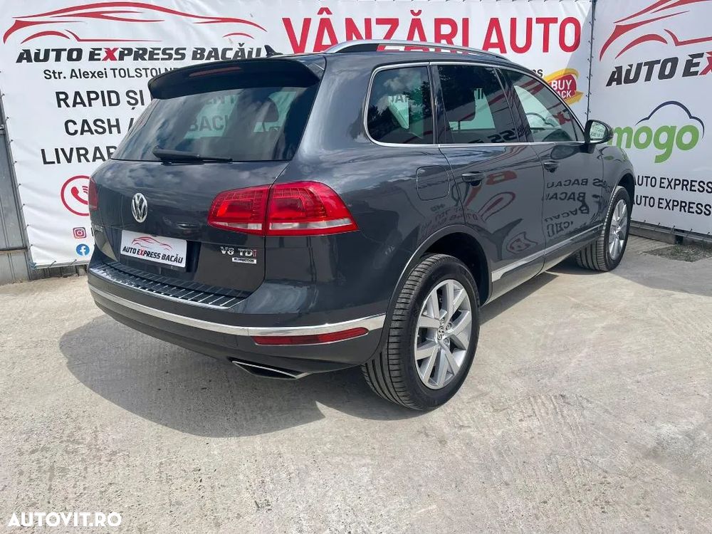 Volkswagen Touareg V6 TDI BMT Supreme Plus - 12