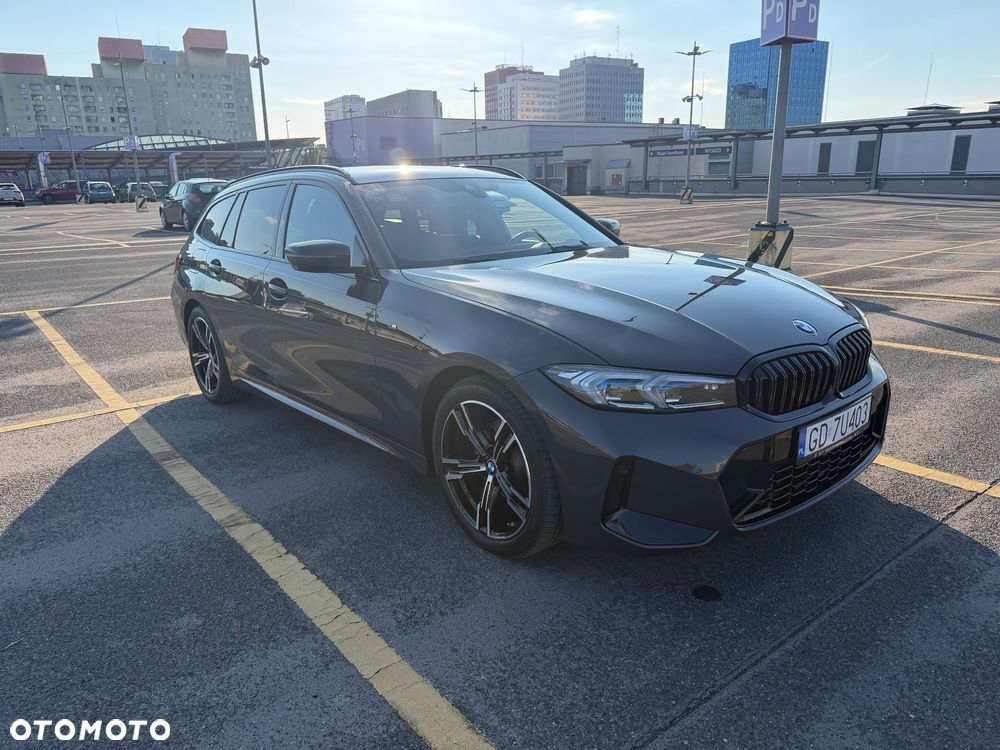 BMW Seria 3 320d xDrive MHEV M Sport sport - 4