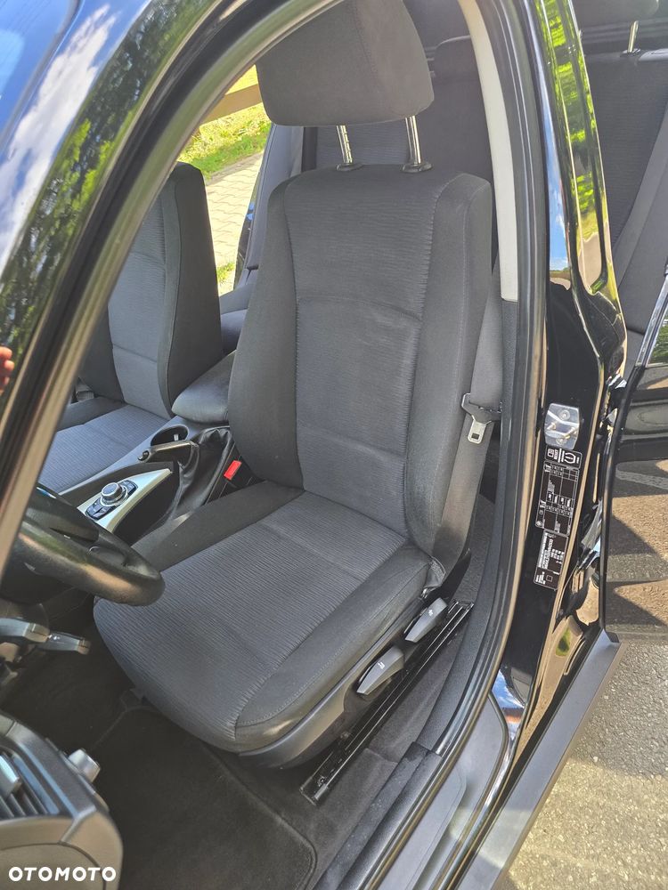 BMW X1 sDrive18i - 21