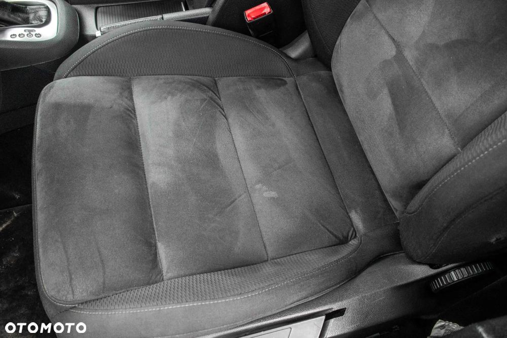 Volkswagen Golf 1.4 TSI Highline Optimum DSG - 14