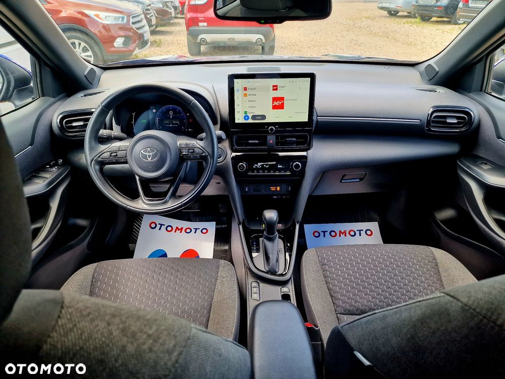 Toyota Yaris Cross Hybrid 1.5 Style AWD - 24