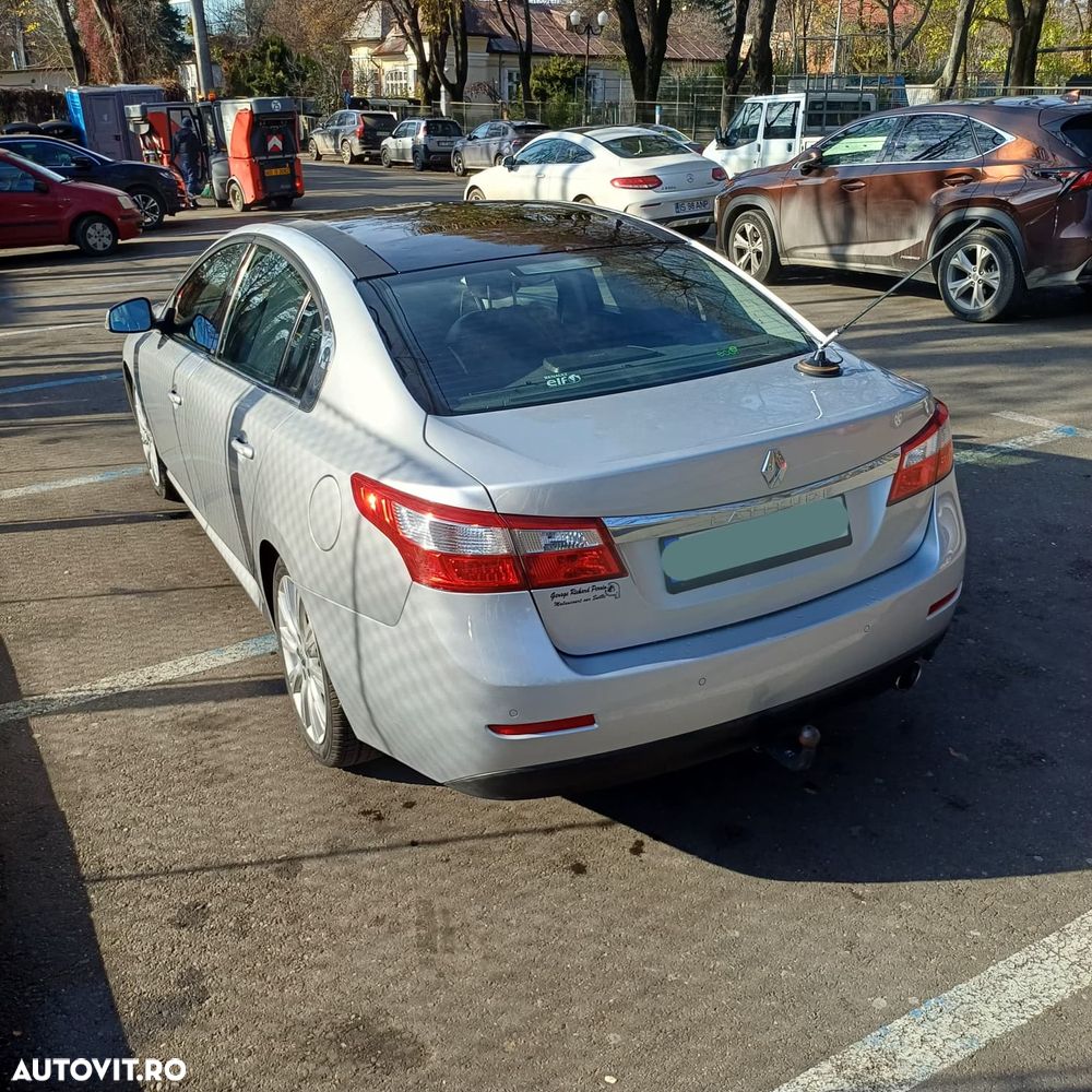 Renault Latitude 2.0 dCi Initiale - 5