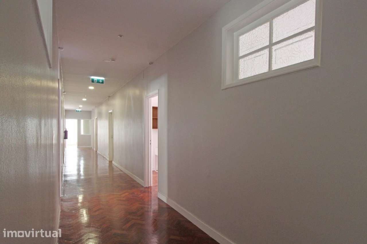 Residencial de Estudantes | Entre Avenida de Roma e Campo... - Grande imagem: 2/39