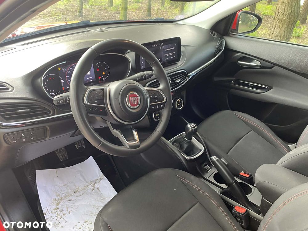 Fiat Tipo 1.0 T3 Red - 9