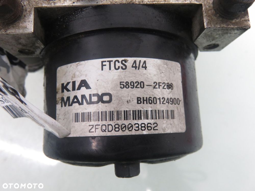 POMPA ABS KIA CERATO I (LD) 956002F200 5WY7223A 589202F200 - 4