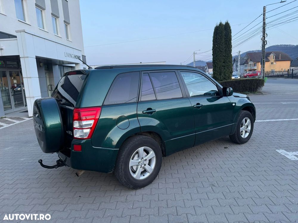 Suzuki Grand Vitara - 3