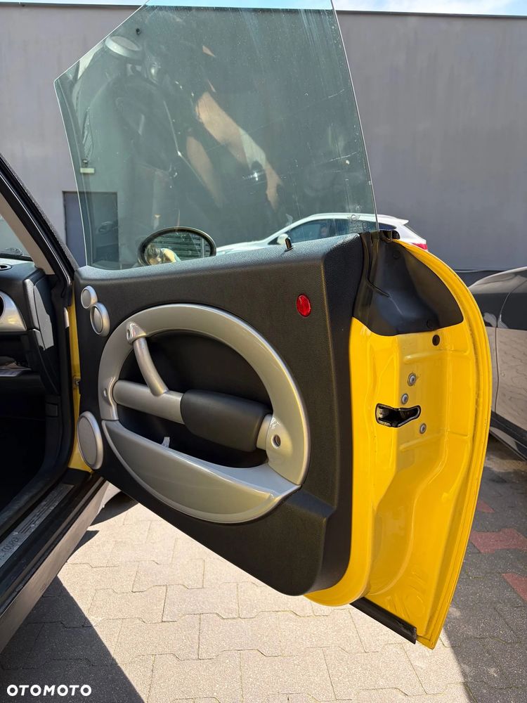 MINI Cooper Standard - 4