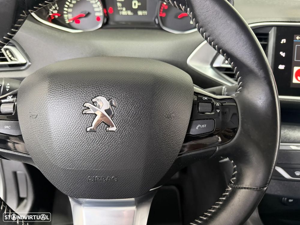 Peugeot 308 1.5 BlueHDi Style - 25