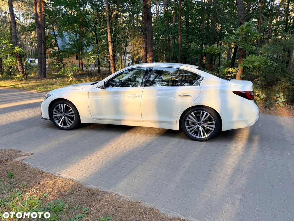 Infiniti Q50 Q50S Hybrid AWD Sport Tech - 5
