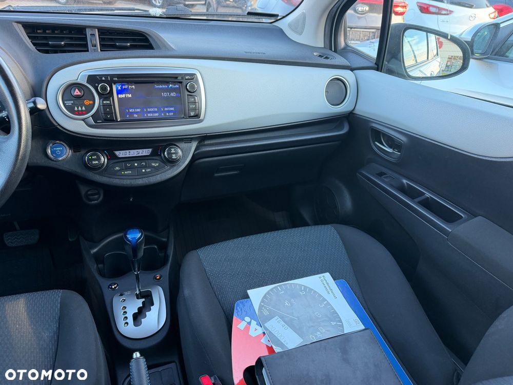 Toyota Yaris 1.5 VVT-i Life - 14