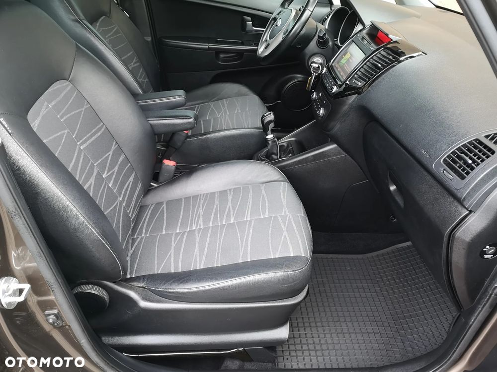 Kia Venga 1.4 Business Line - 25